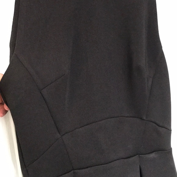 Black pleated skater dress - Picture 6 of 10